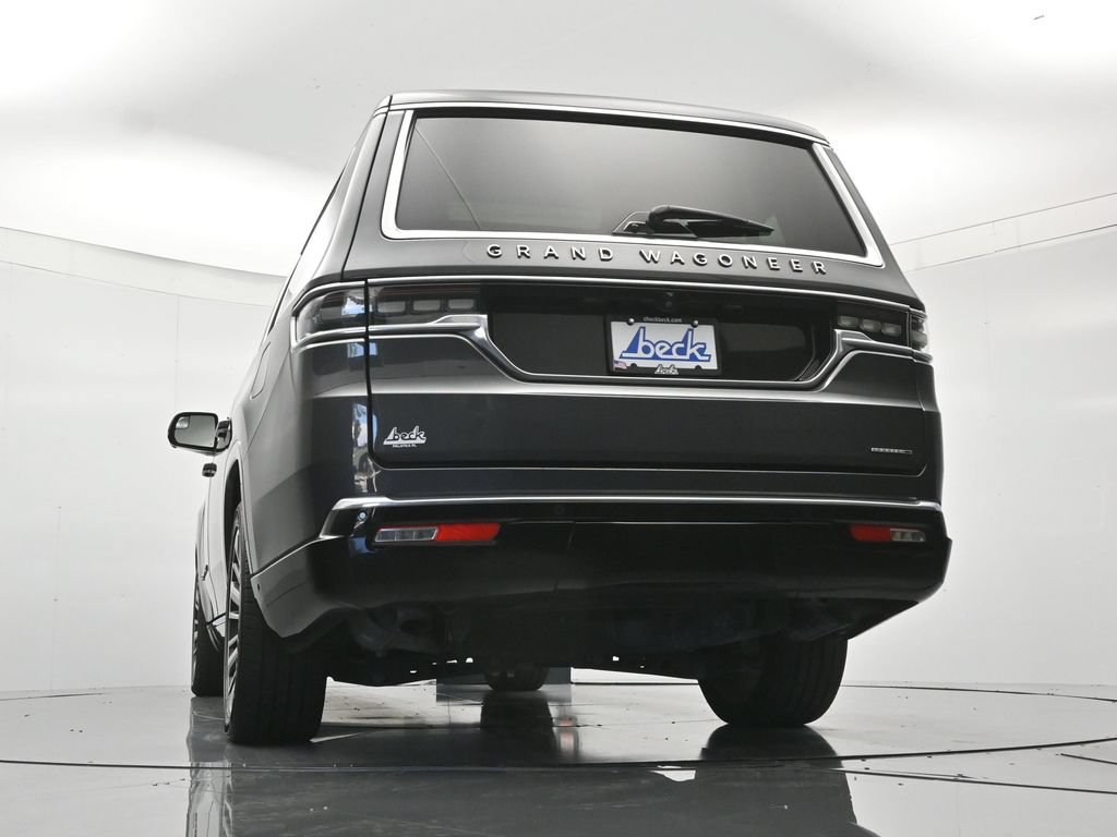 Used 2024 Jeep Grand Wagoneer L Series III AWD/4WD image 45