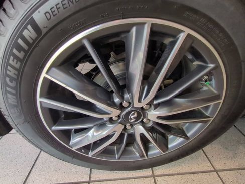 Used 2017 INFINITI QX60 FWD w/ Deluxe Technology Package image 34