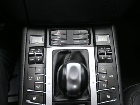 Used 2017 Porsche Macan GTS w/ Premium Package Plus image 45