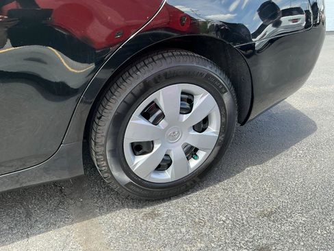 Used 2009 Toyota Camry FWD image 28