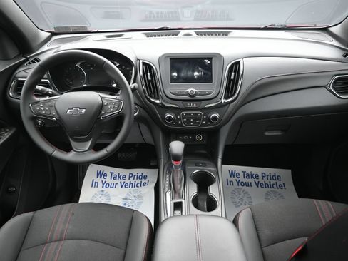 Certified 2023 Chevrolet Equinox RS FWD image 22