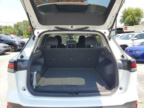 Certified 2025 Volkswagen Tiguan S AWD/4WD image 14