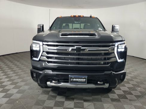 New 2026 Chevrolet Silverado 3500 High Country w/ Technology Package AWD/4WD image 9