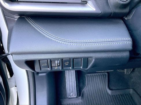 Used 2021 Subaru Outback Limited image 66