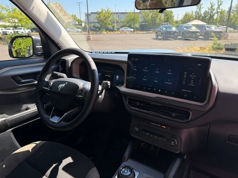 Used 2025 Ford Bronco Sport Big Bend AWD/4WD image 21