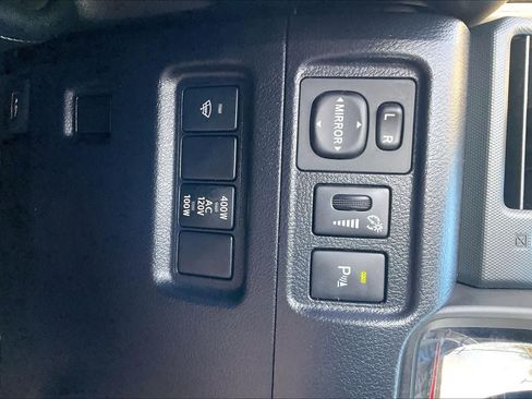Used 2019 Toyota 4Runner Limited AWD/4WD image 34