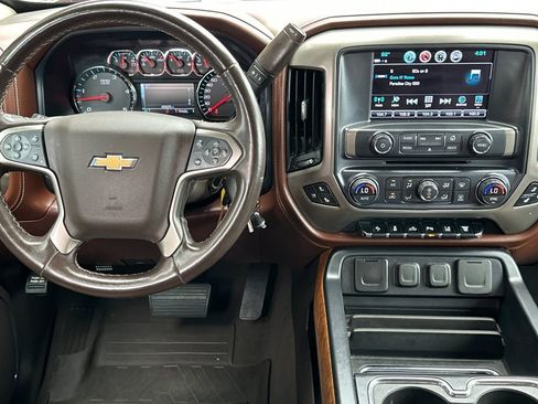 Used 2019 Chevrolet Silverado 2500 High Country w/ Duramax Plus Package AWD/4WD image 14