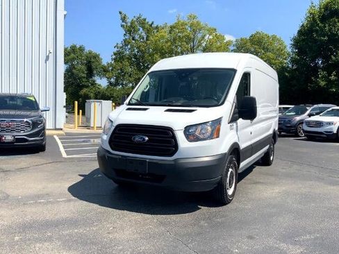 Used 2019 Ford Transit 250 148 Medium Roof image 31