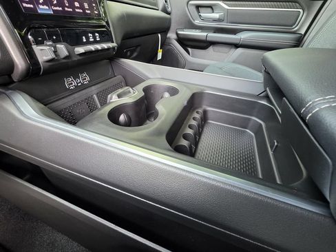 New 2026 RAM 1500 Big Horn AWD/4WD image 22