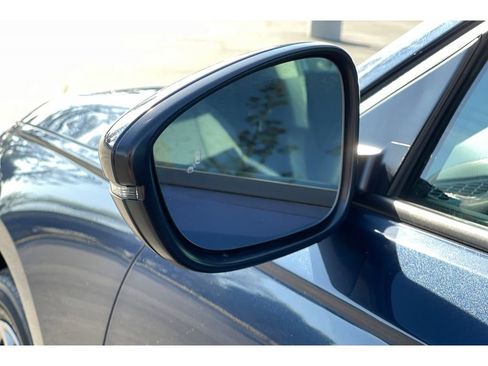 Used 2025 Honda Accord EX-L image 17