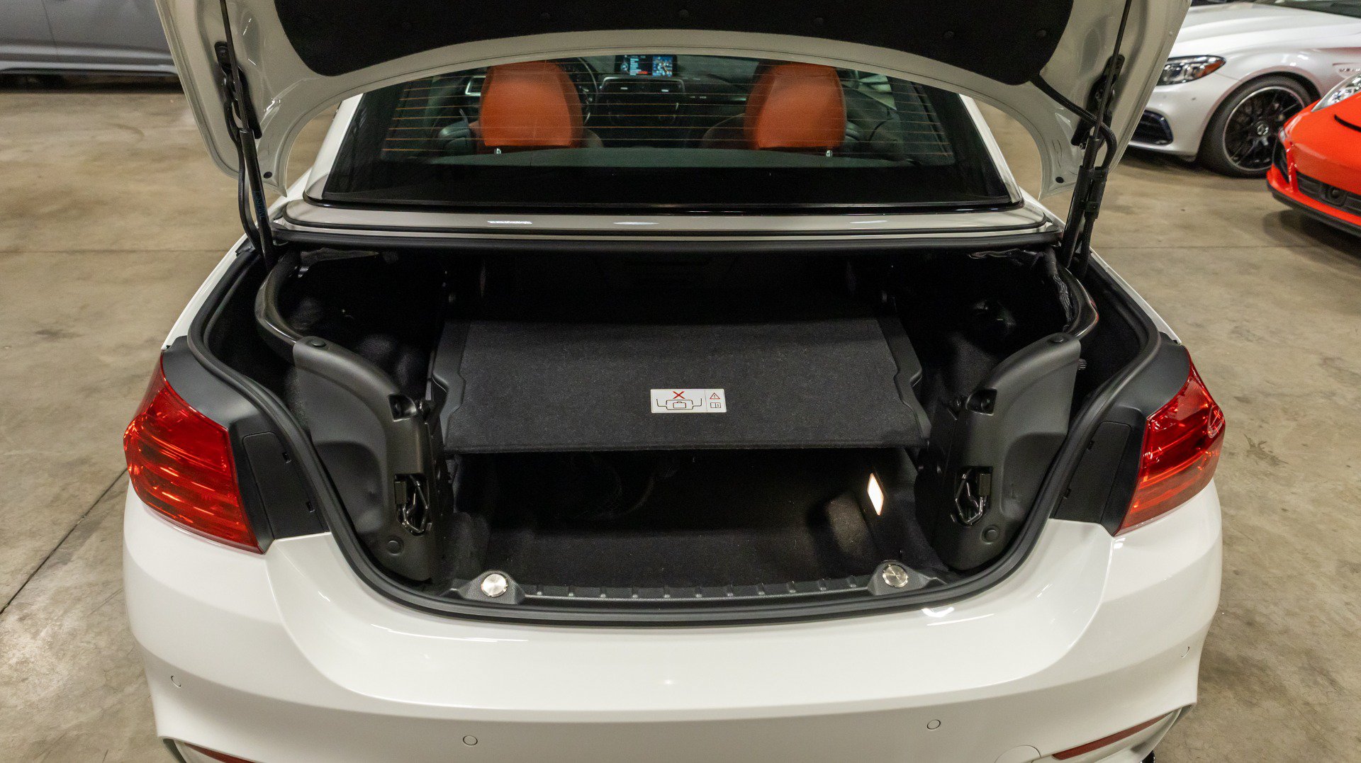 Used 2016 BMW M4 Convertible RWD image 72
