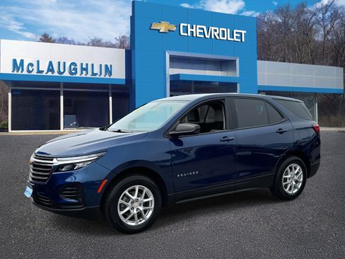 Certified 2022 Chevrolet Equinox LS w/ LS Convenience Package image 1