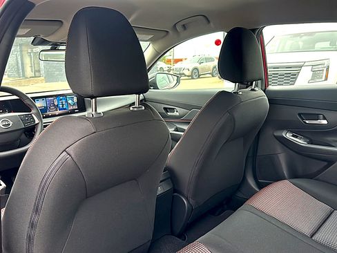 New 2026 Nissan Sentra SR w/ Floor Mat Package FWD image 14