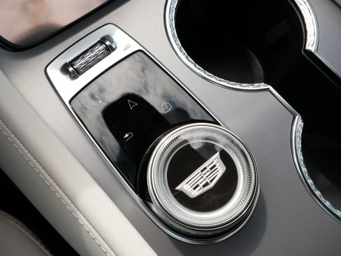 Used 2026 Cadillac Vistiq Sport w/ LPO, Floor Liner Package image 20