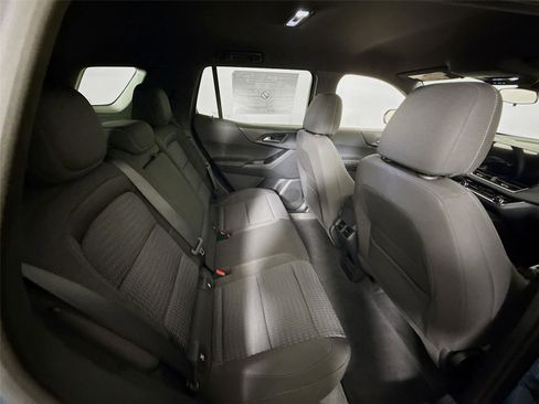 New 2026 Chevrolet Equinox LT AWD/4WD image 19