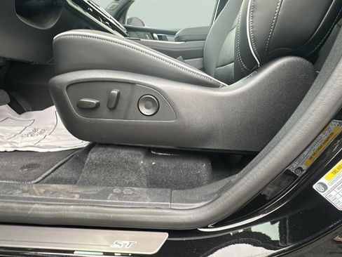 New 2026 Buick Enclave Sport Touring w/ Power Package image 24