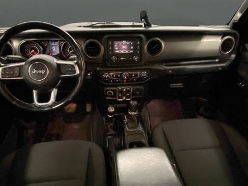 Used 2020 Jeep Gladiator Sport w/ Quick Order Package 24S AWD/4WD image 11