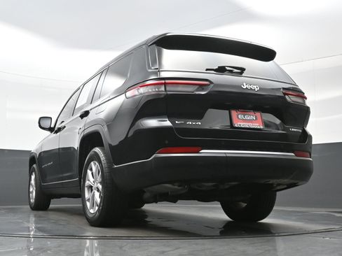 Used 2022 Jeep Grand Cherokee L Limited AWD/4WD image 30