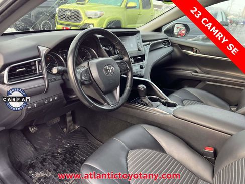 Used 2023 Toyota Camry SE image 13