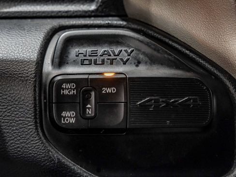 Used 2020 RAM 3500 Laramie image 28