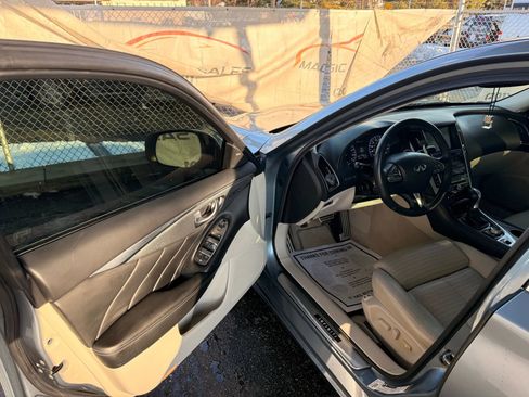 Used 2016 INFINITI Q50 Red Sport 400 image 14