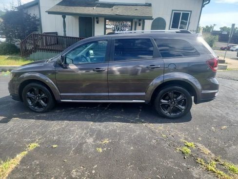 Used 2020 Dodge Journey Crossroad FWD image 8