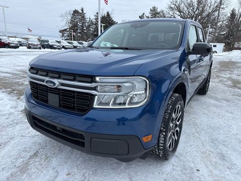 Certified 2024 Ford Maverick Lariat image 3