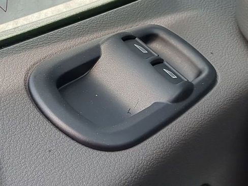 New 2025 Ford Transit 250 Low Roof image 21