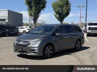 Used 2018 Honda Odyssey Touring video 1