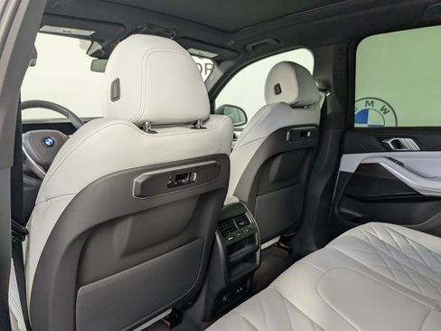 New 2026 BMW X5 xDrive40i AWD/4WD image 14