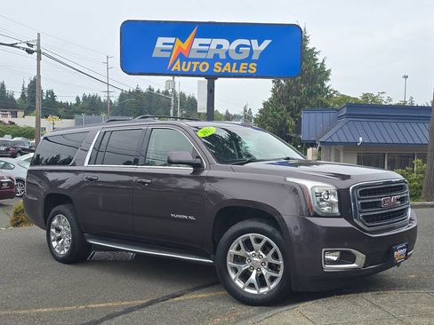 Used 2015 GMC Yukon XL SLT w/ Open Road Package AWD/4WD image 1