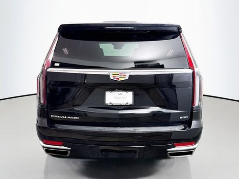Used 2024 Cadillac Escalade ESV Premium Luxury w/ LPO, Floor Liner Package AWD/4WD image 7