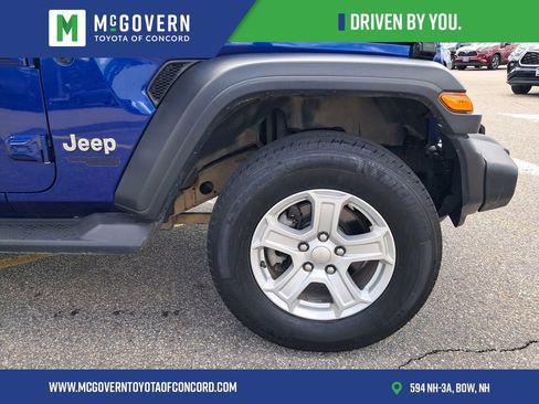 Used 2020 Jeep Wrangler Sport AWD/4WD image 12