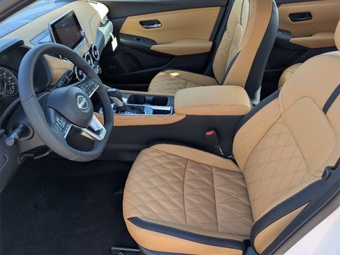 Certified 2025 Nissan Sentra SV w/ SV Premium Package image 17