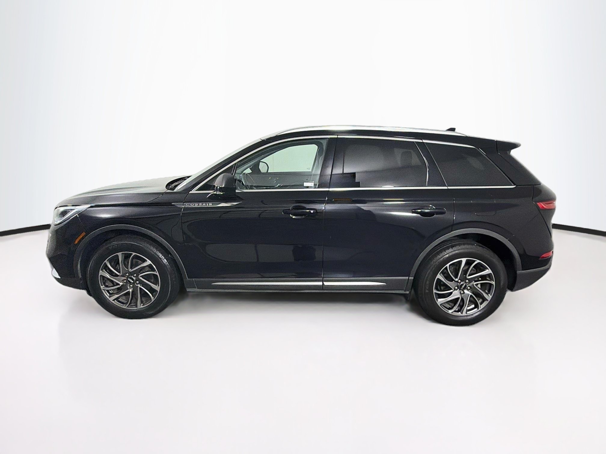 Used 2020 Lincoln Corsair FWD w/ Equipment Group 101A image 4