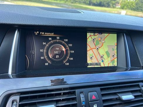 Used 2016 BMW 528i Sedan RWD image 25