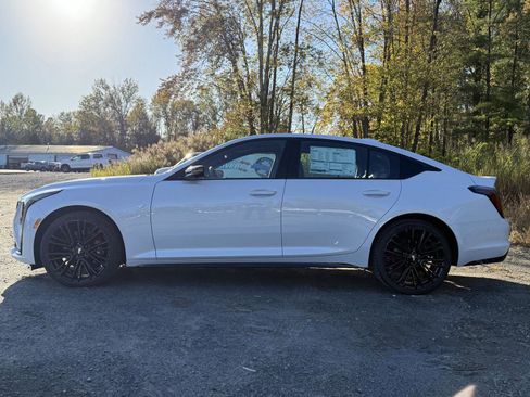 New 2026 Cadillac CT5 Sport w/ LPO, ONYX Package image 8