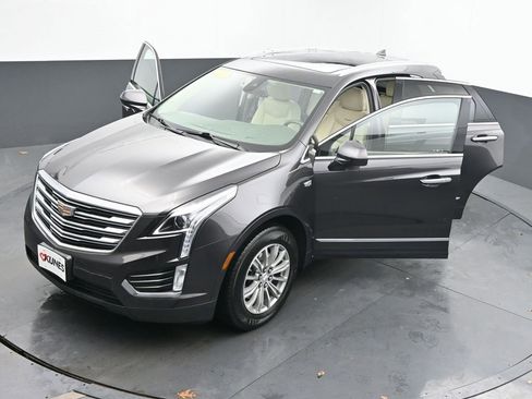 Used 2018 Cadillac XT5 Luxury w/ Driver Awareness Package image 57