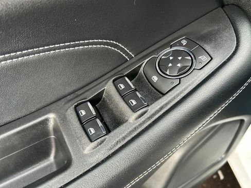 Used 2022 Ford Edge Titanium AWD/4WD image 26