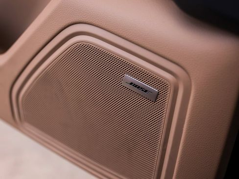 Certified 2026 Porsche Macan AWD/4WD image 66