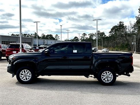 New 2026 Toyota Tacoma SR image 5