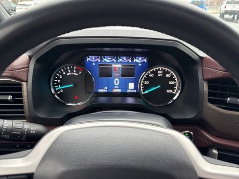 Used 2024 Ford Expedition Max Limited image 32