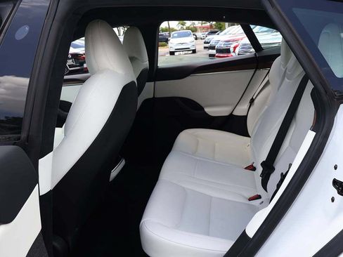 Used 2023 Tesla Model S Standard Range AWD/4WD image 34
