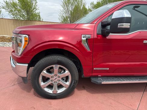 Used 2021 Ford F150 Lariat w/ Max Trailer Tow Package image 32