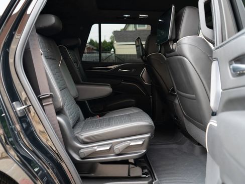 Used 2024 Cadillac Escalade V w/ LPO, ONYX Package AWD/4WD image 24
