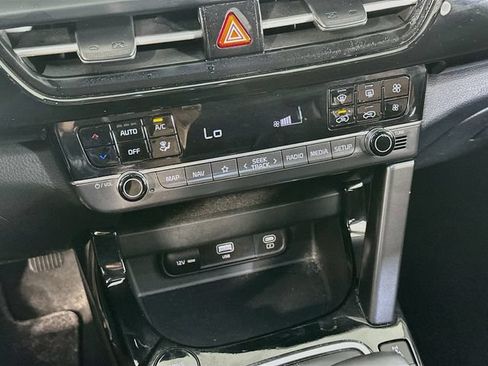 Used 2024 Kia Seltos S AWD/4WD image 20