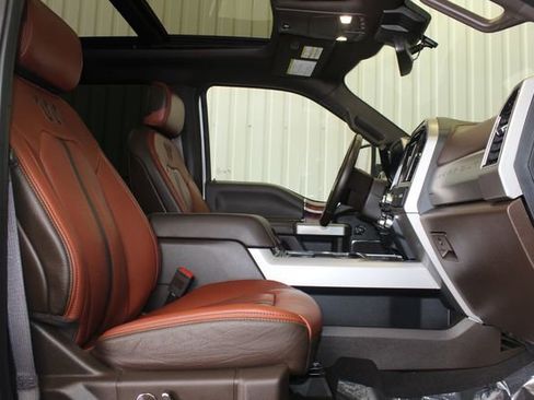 Used 2022 Ford F250 King Ranch w/ King Ranch Ultimate Package AWD/4WD image 24