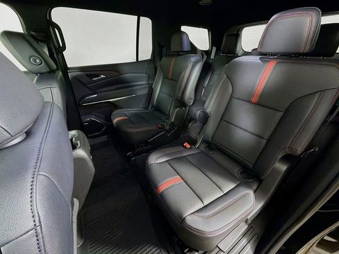 New 2026 Chevrolet Traverse RS AWD/4WD image 18