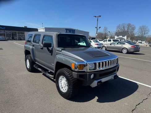 Used 2008 HUMMER H3 image 3