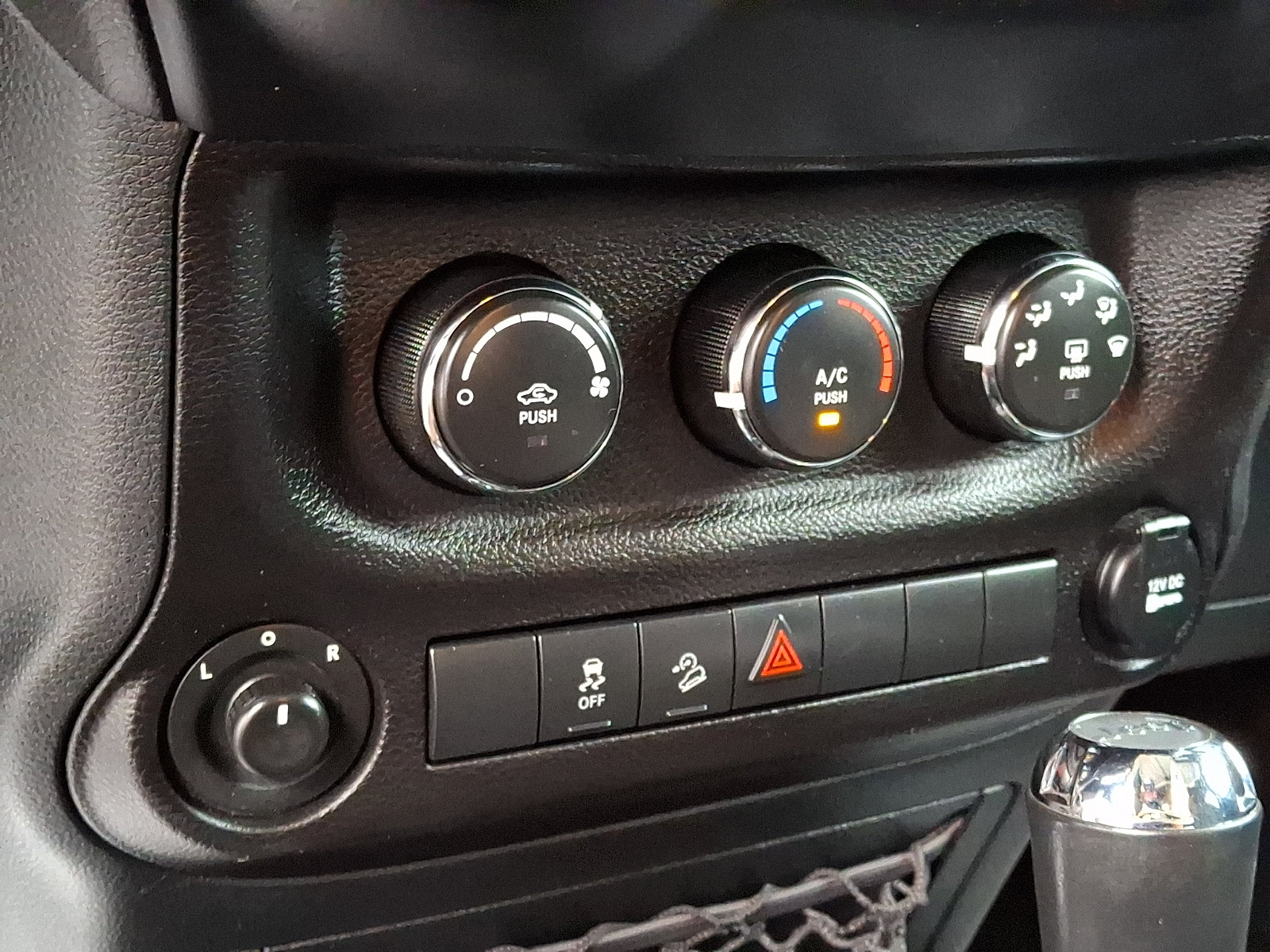 Used 2017 Jeep Wrangler Unlimited Sport w/ Quick Order Package 24S AWD/4WD image 16